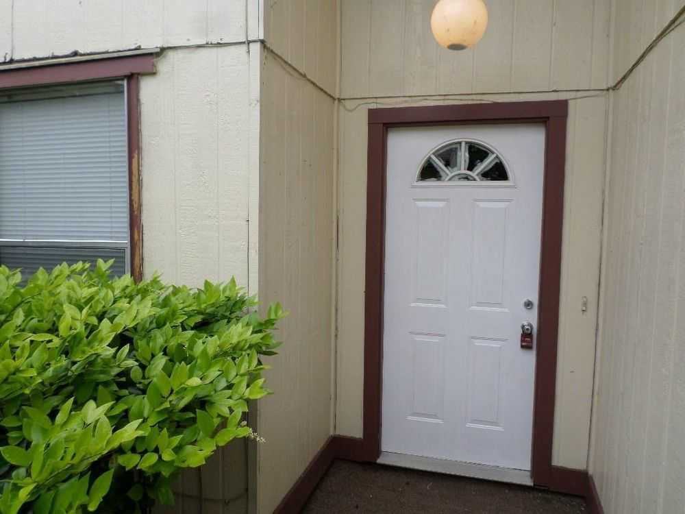 7310 Maple Walk Dr - Photo 2 of 40