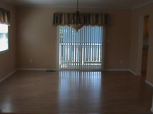 7886 Blakely Ave - Photo 3 of 14