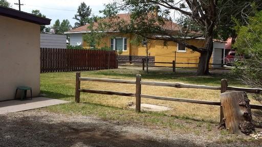 721 3rd St - Photo 3 of 22