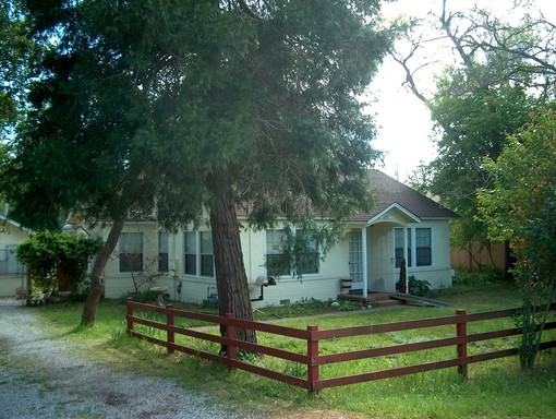 1951 Branstetter Ln #1951 - Photo 2 of 2