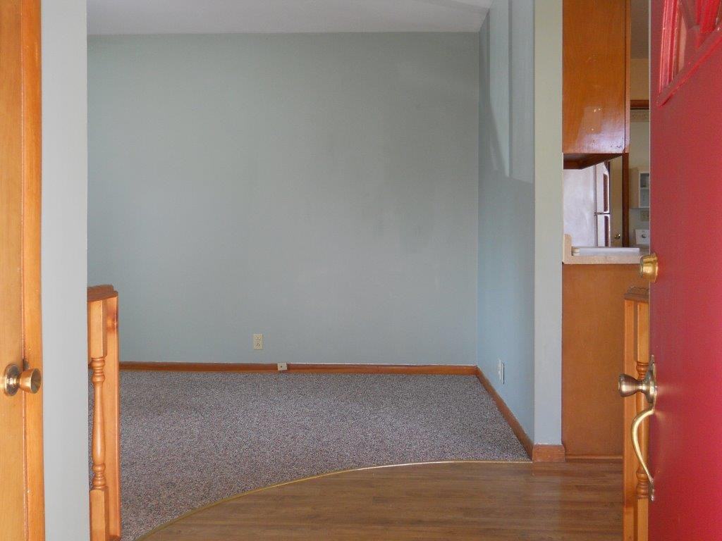 128 East Monroe Street - Photo 2 of 21