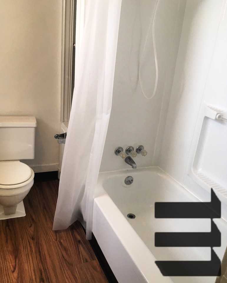 201 Blackhawk Street - Photo 3 of 7