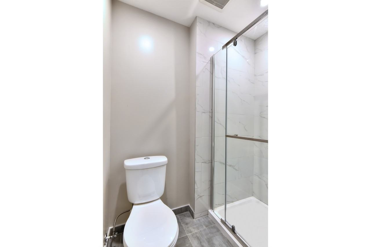 768 Avenue de l'Épée - Photo 2 of 13