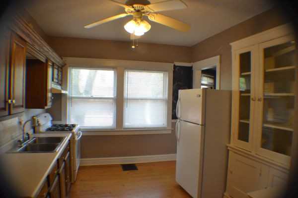 1030 North Church Street - Photo 4 of 11