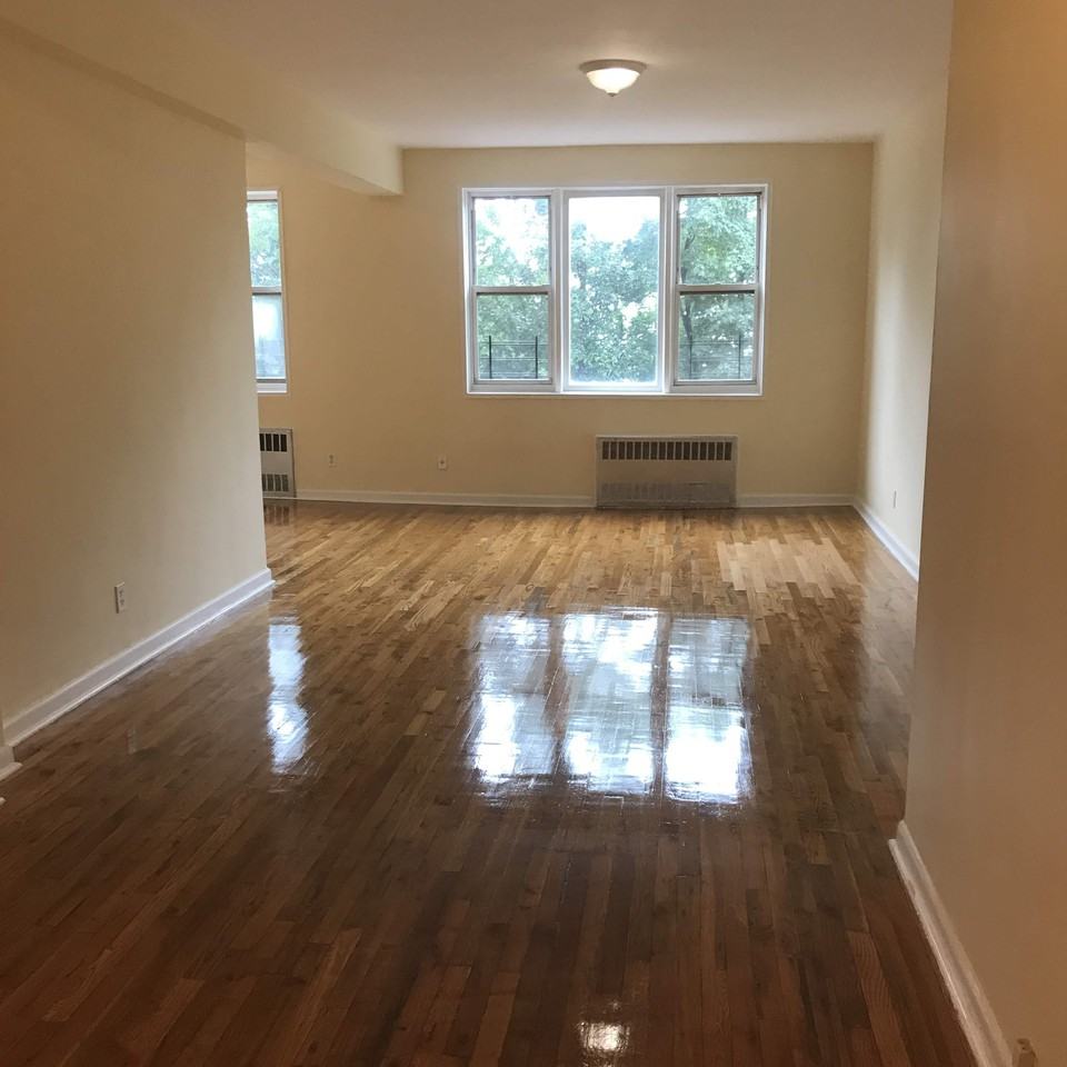 263 Palisade Avenue #2D