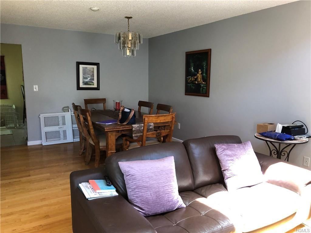 57 Chester Ln - Photo 3 of 15