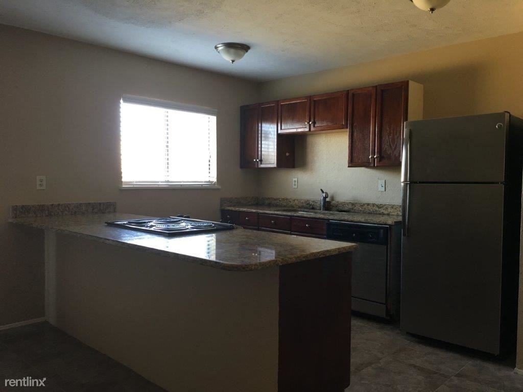 1522 Independence Trail - Photo 3 of 9