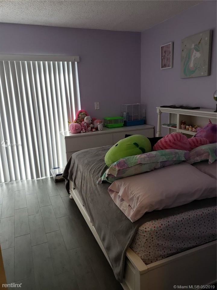 10445 SW 154th Ct - Photo 3 of 4