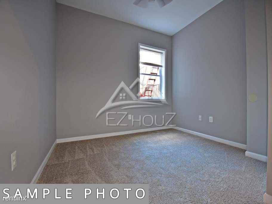 2402 Lakeview Ave,1 - Photo 3 of 9