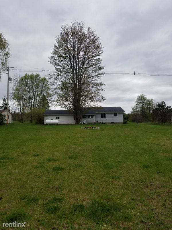 6121 W 104th St - Photo 2 of 2