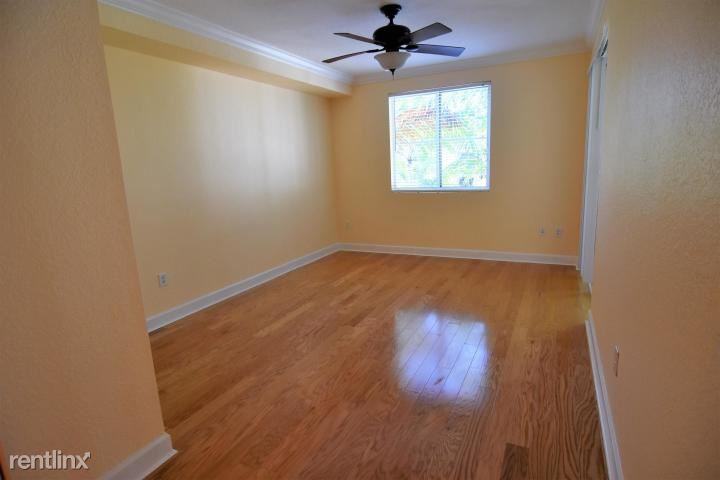 2417 Renaissance Way - Photo 3 of 10