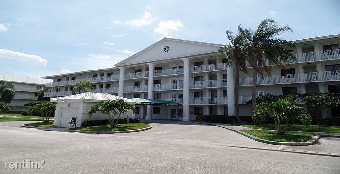 2761 Village Blvd - Photo 2 of 7