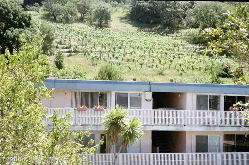 125 Nova Albion Way - Photo 3 of 6