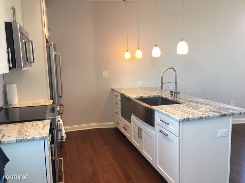 115 Willow Ave 403 - Photo 3 of 11