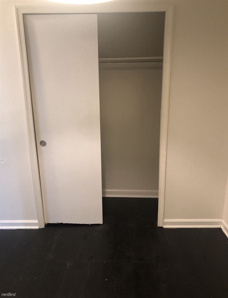 823 North Jackson Street - Photo 2 of 13