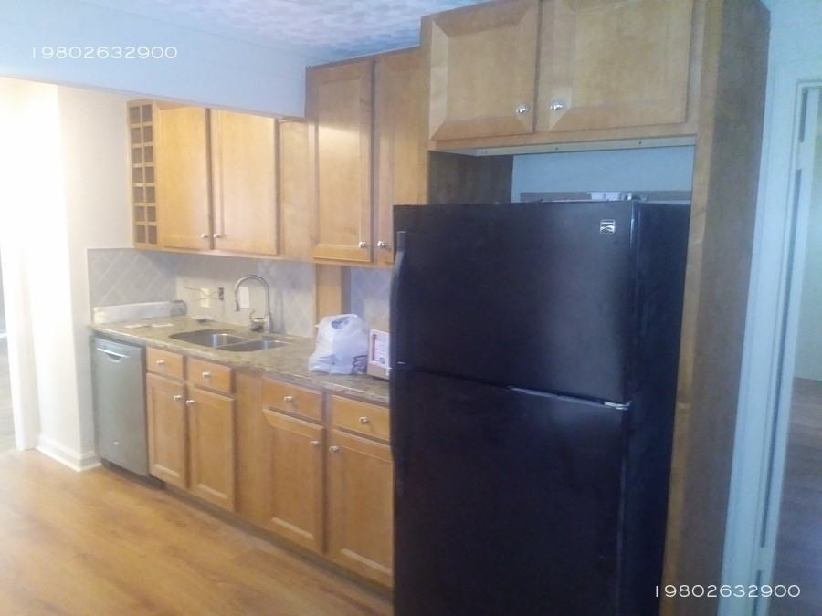 2609 Montreat St - Photo 2 of 6