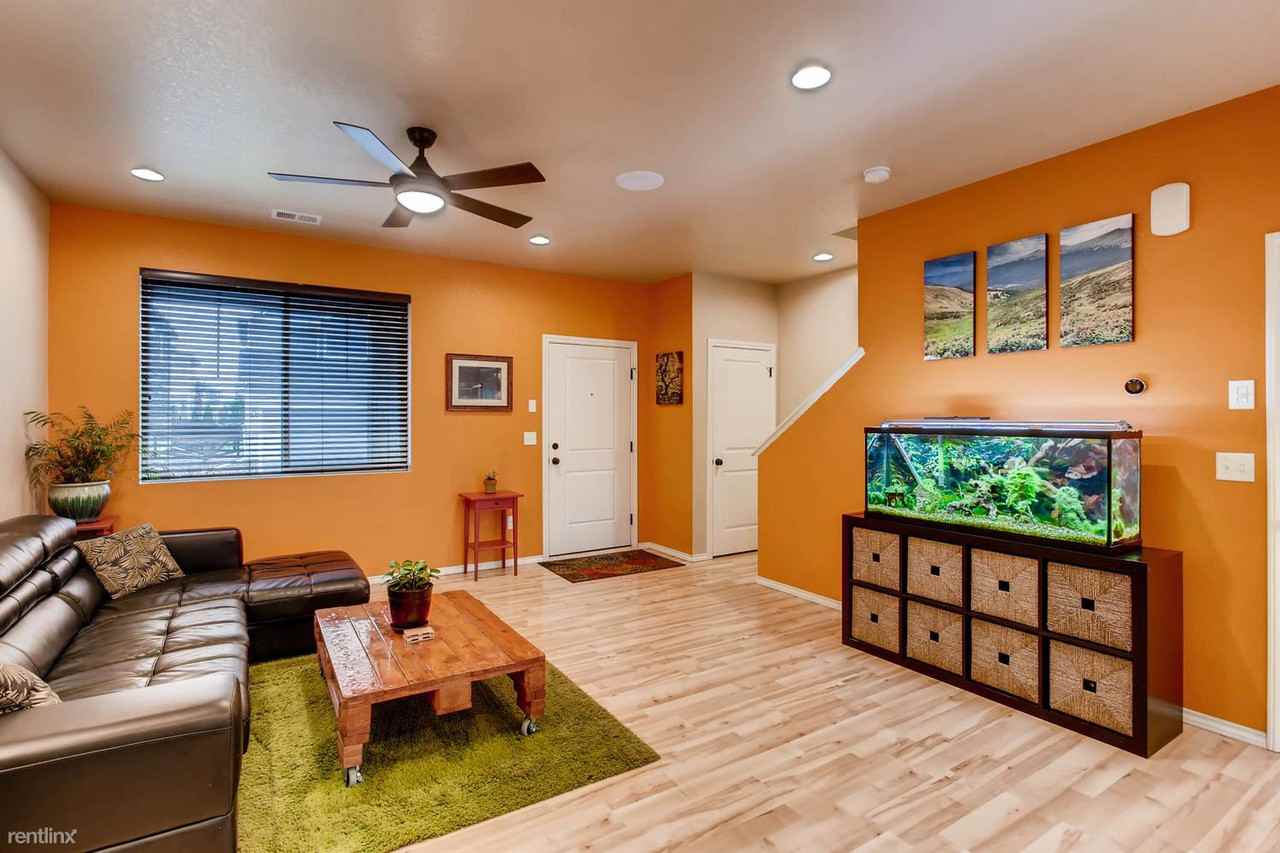 311 Newaygo Dr. - Photo 3 of 11