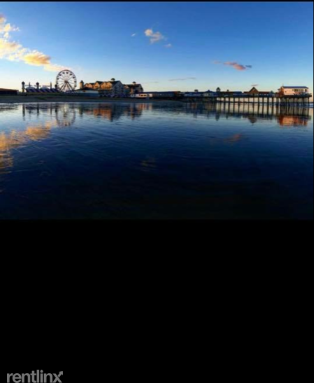 1 East Grand Ave 209 - Photo 2 of 30