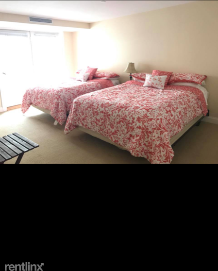 1 East Grand Ave 209 - Photo 3 of 30