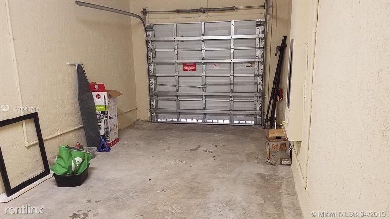 16765 SW 96th St Fl 33196 - Photo 2 of 11