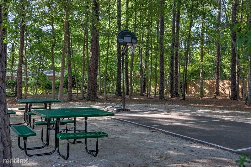 950 Forestbrook Rd - Photo 3 of 22