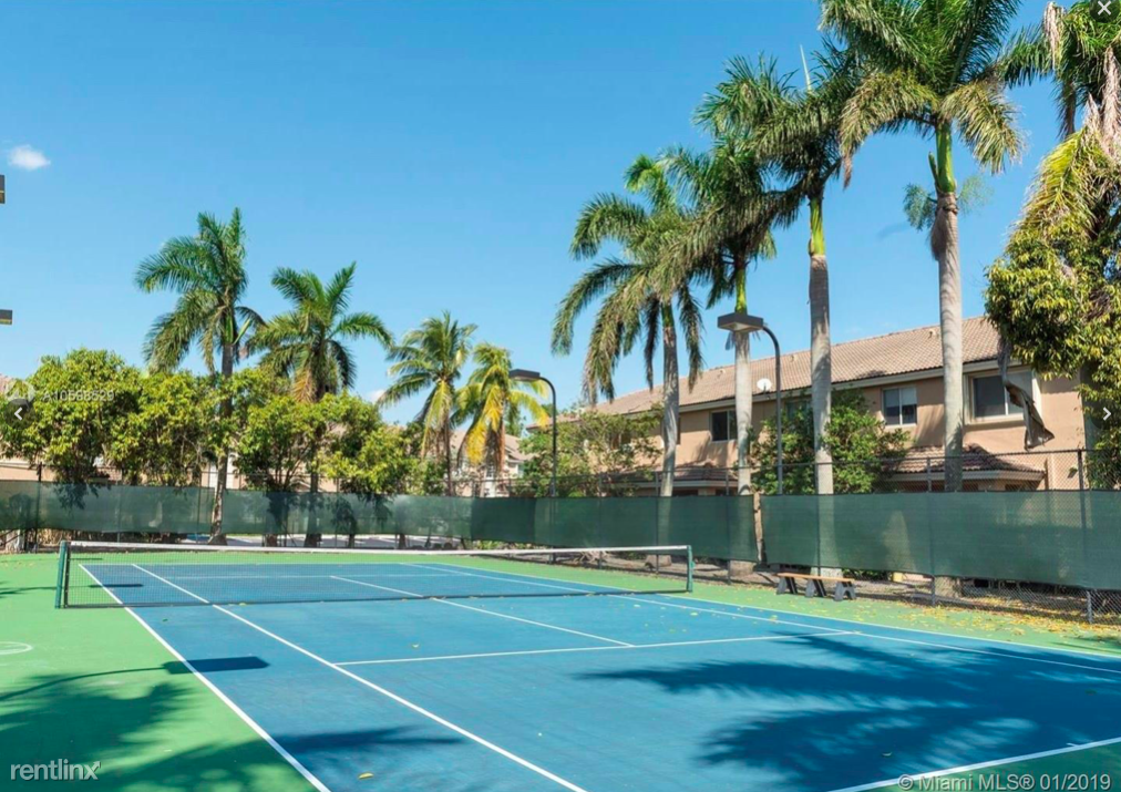 5725 NW 114th Path - Photo 2 of 9