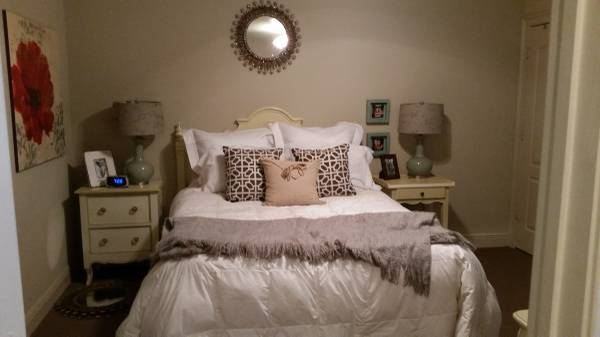 Houndstooth Condominiums-Private Owner Special - Photo 2 of 16