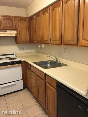 Renovated 2 bedroom, 2 Bath TownHouse/Washer/Dryer in Unit Mamaroneck