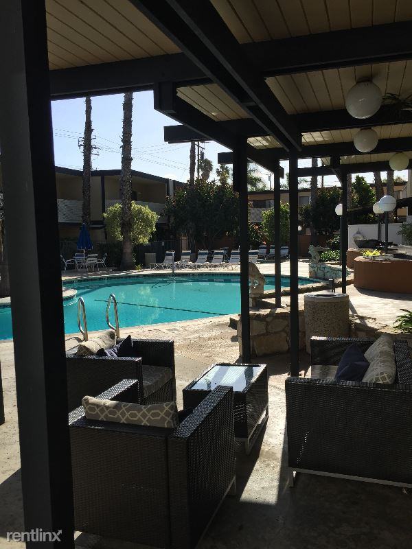 3112 Newton Street C - Photo 2 of 10