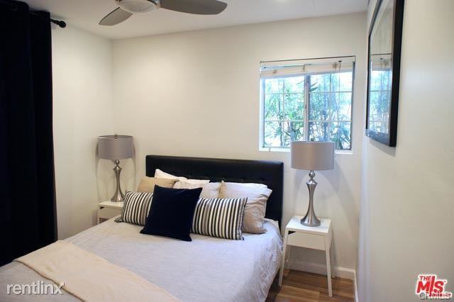 813 5th Ave - Photo 3 of 10