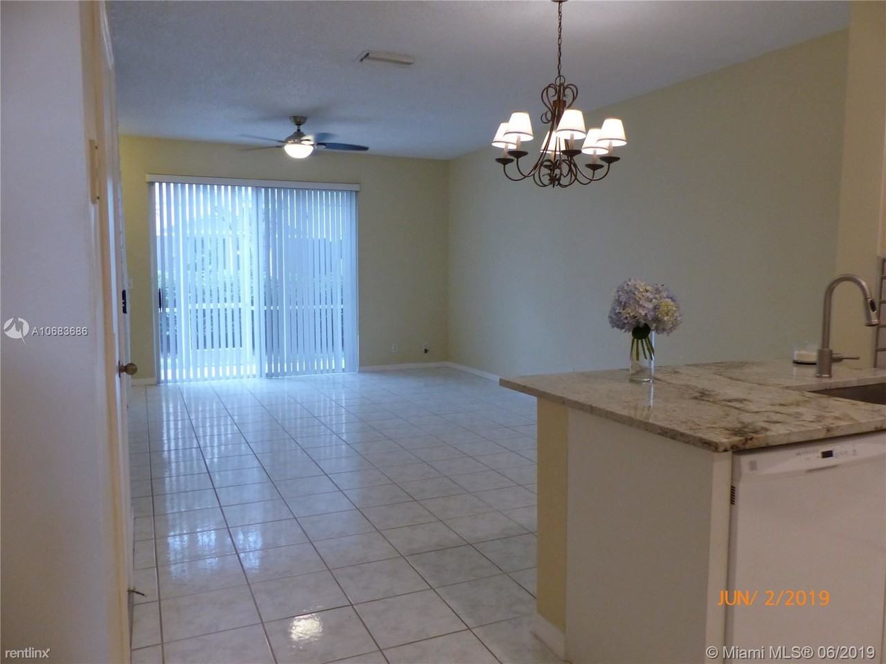 1944 Madeira Dr - Photo 2 of 14