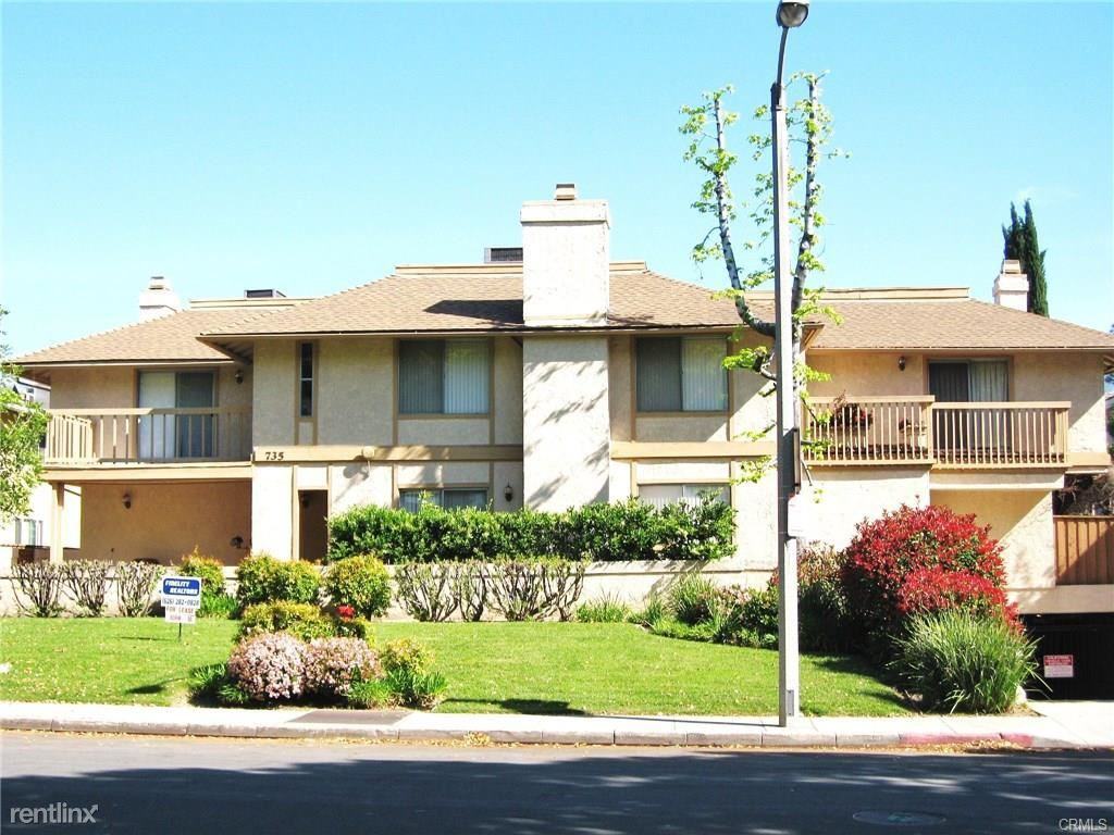 735 Arcadia Ave - Photo 2 of 10