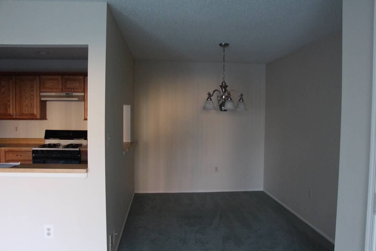 269 English Place - Photo 3 of 11