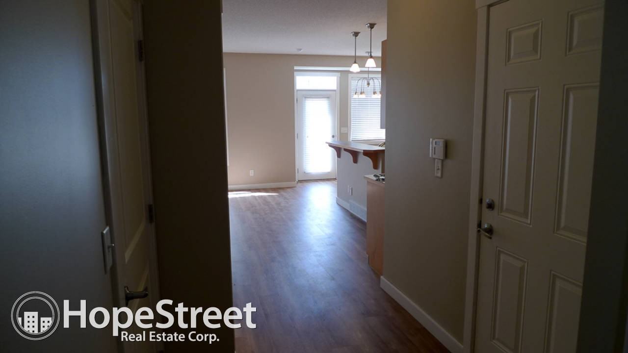 132 Rockyspring Cir NW - Photo 3 of 31