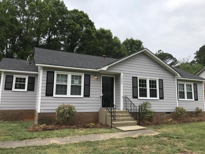 5008 Delivau Dr - Photo 2 of 10