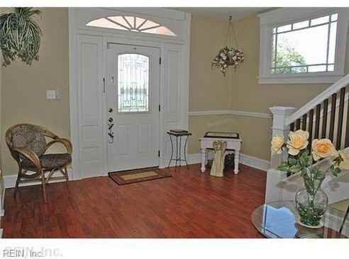 2622 Chesterfield Blvd - Photo 2 of 8