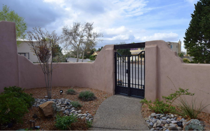 5024 Calle De Tierra Ne - Photo 2 of 30