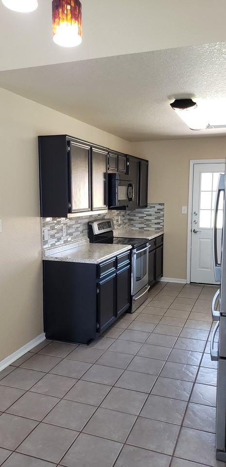 3809 Oak Valley Dr - Photo 6 of 26