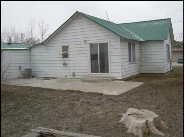 179 Bracken St S - Photo 2 of 8