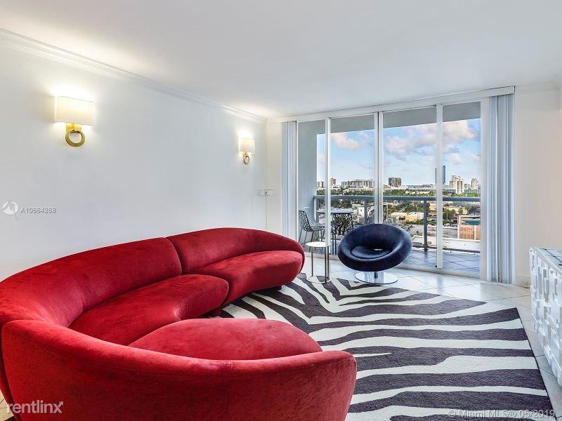 1800 Sunset Harbor Dr 12O1 - Photo 2 of 19