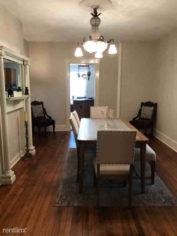 532 Washington Street - Photo 3 of 10