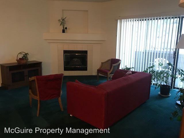 7414 S. Alkire Street - Photo 3 of 11