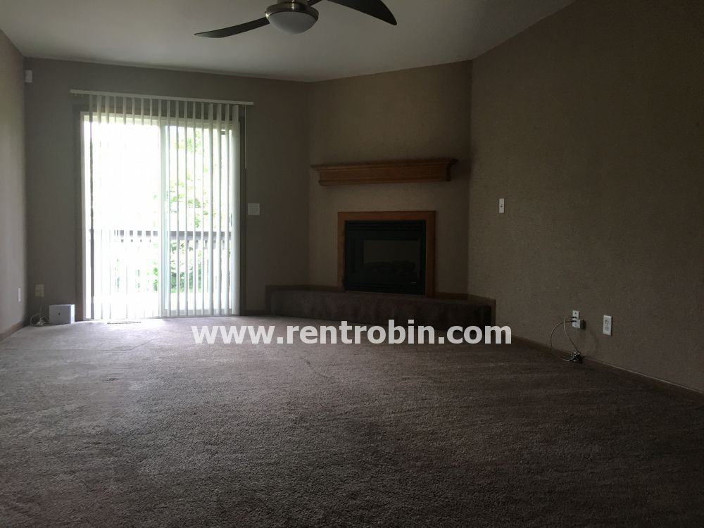 6813 N Edison Ave - Photo 3 of 16