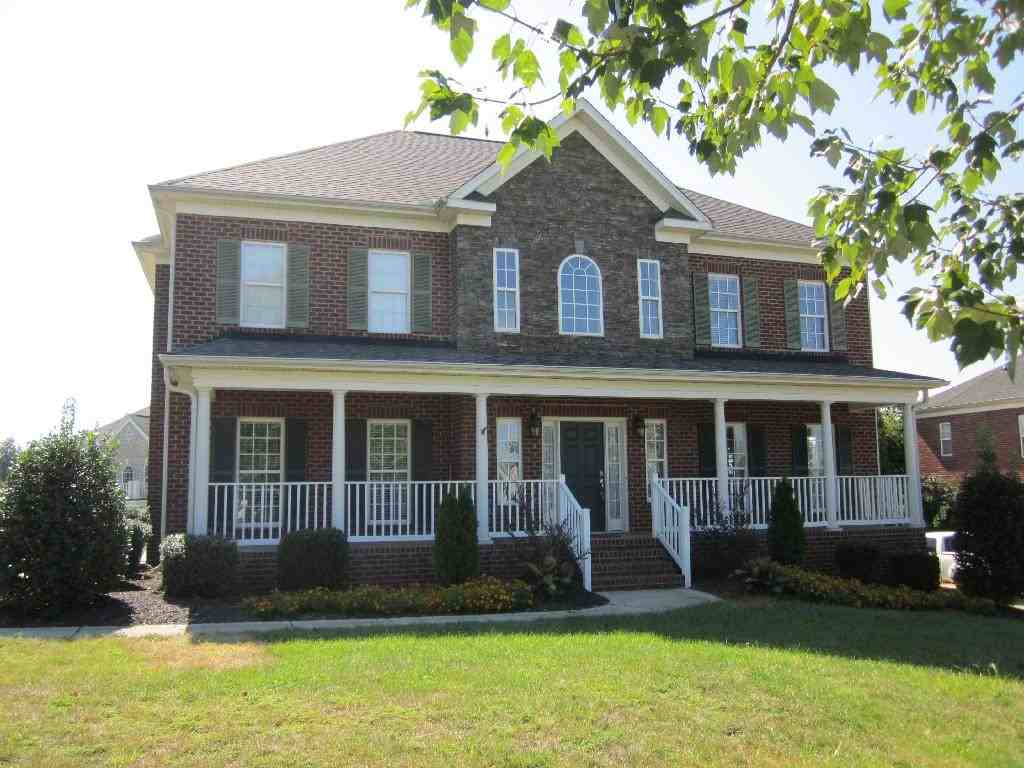 9840 Hillspring Dr - Photo 3 of 22