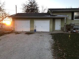 410 Mccolm St - Photo 2 of 4