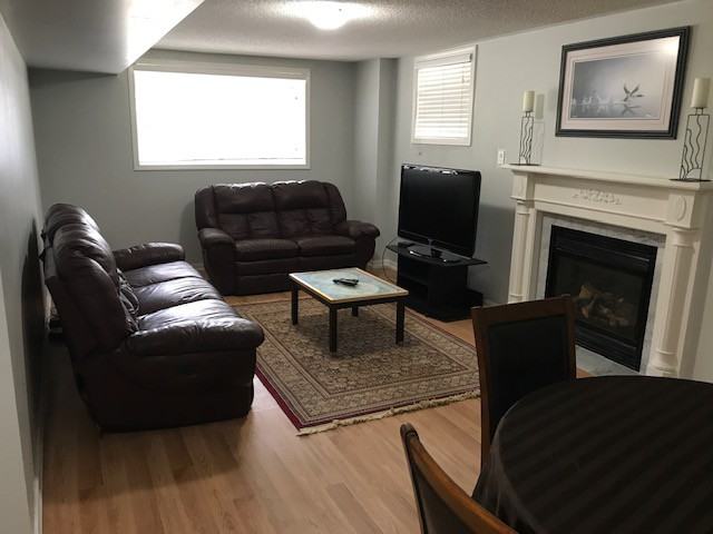 6 Slipneedle Street - Photo 2 of 10