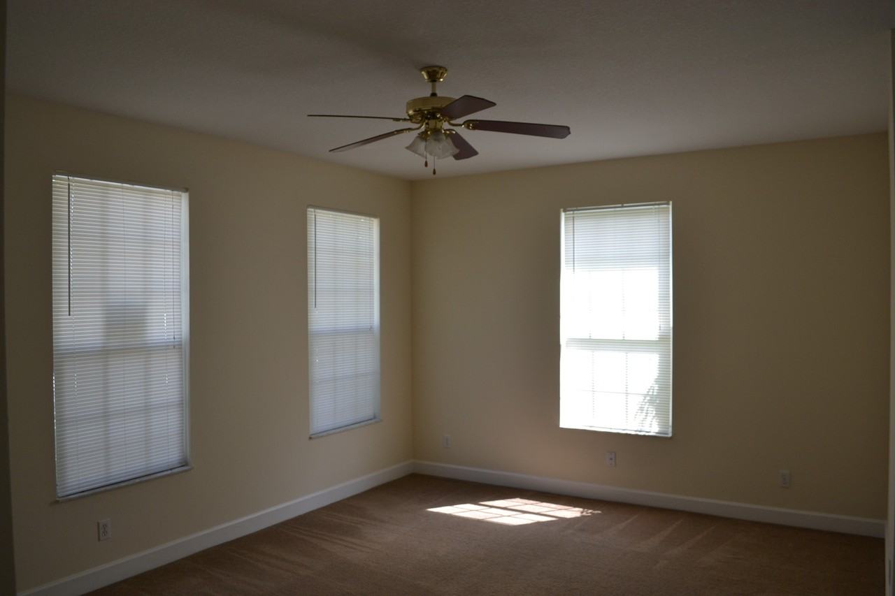 6343 Birmingham Ave - Photo 3 of 10