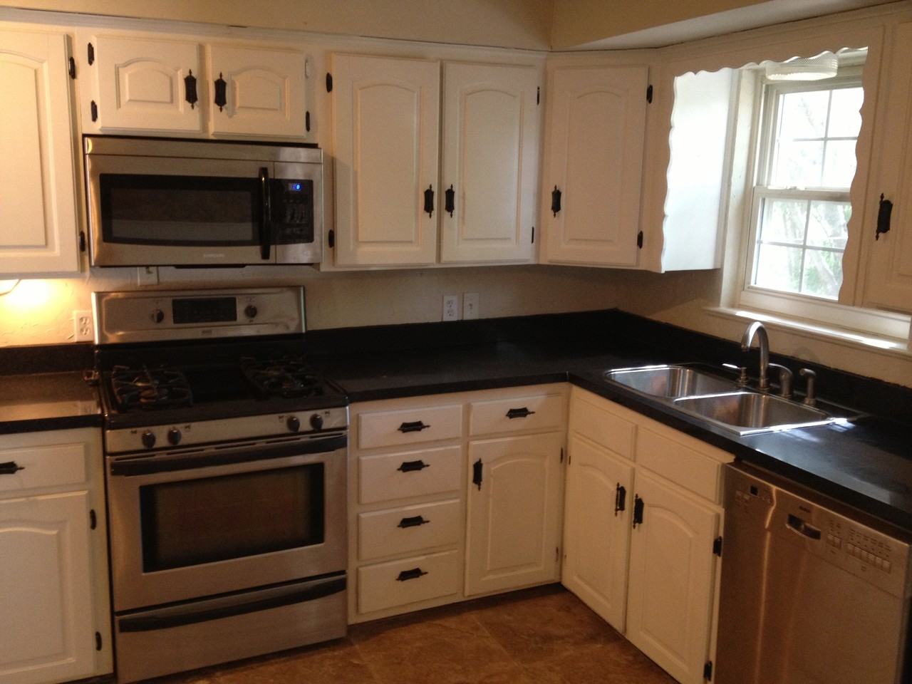 3504 Fortner Way - Photo 3 of 11