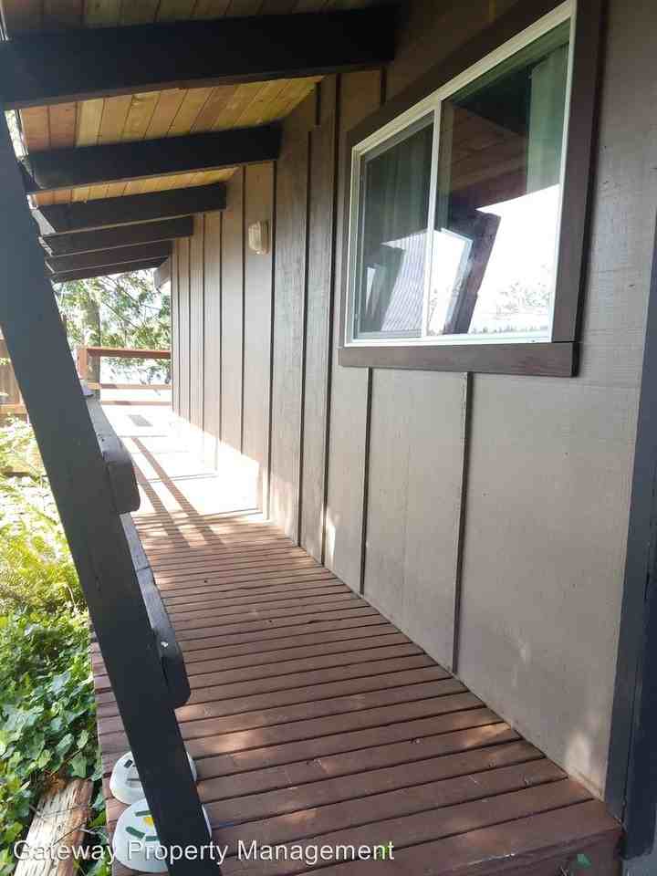 12720 Shelton Matlock Road - Photo 3 of 18