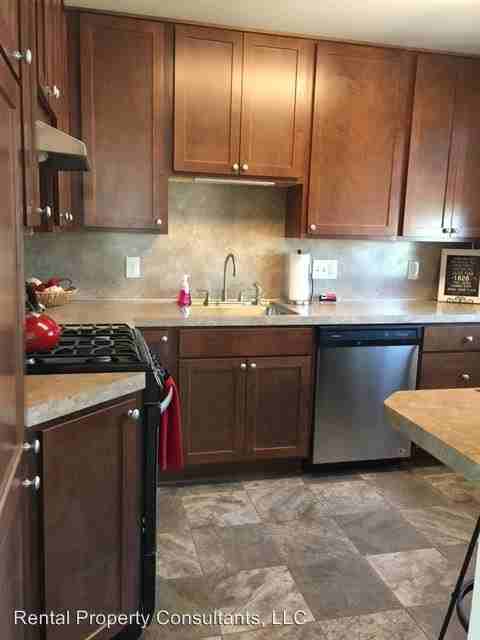 22 Crescent Ave. NE - Photo 2 of 30